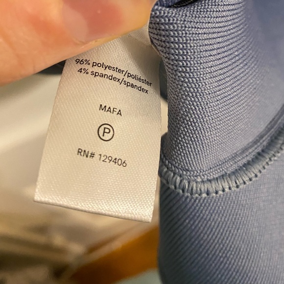 VENUS Structured Tank Top - Picture 6 of 6